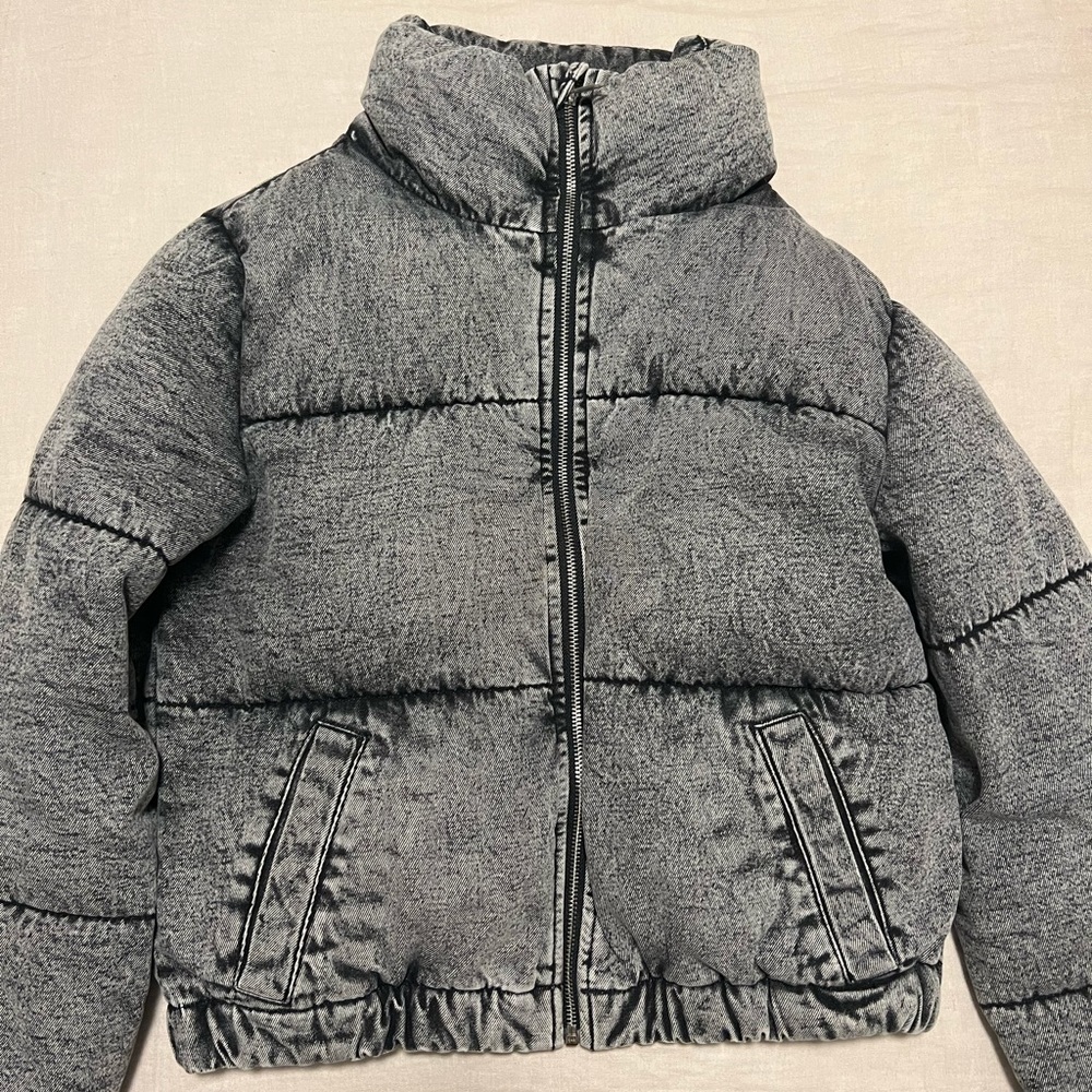 Puffer Jacket - Picture 2 of 3